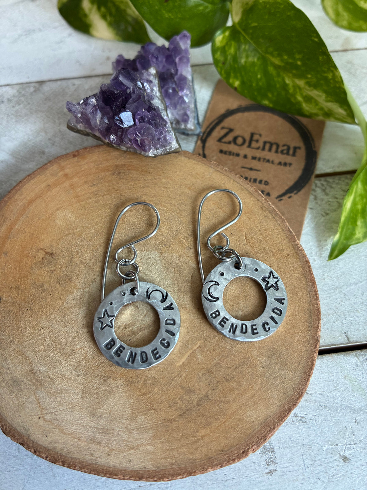 BENDECIDA earrings
