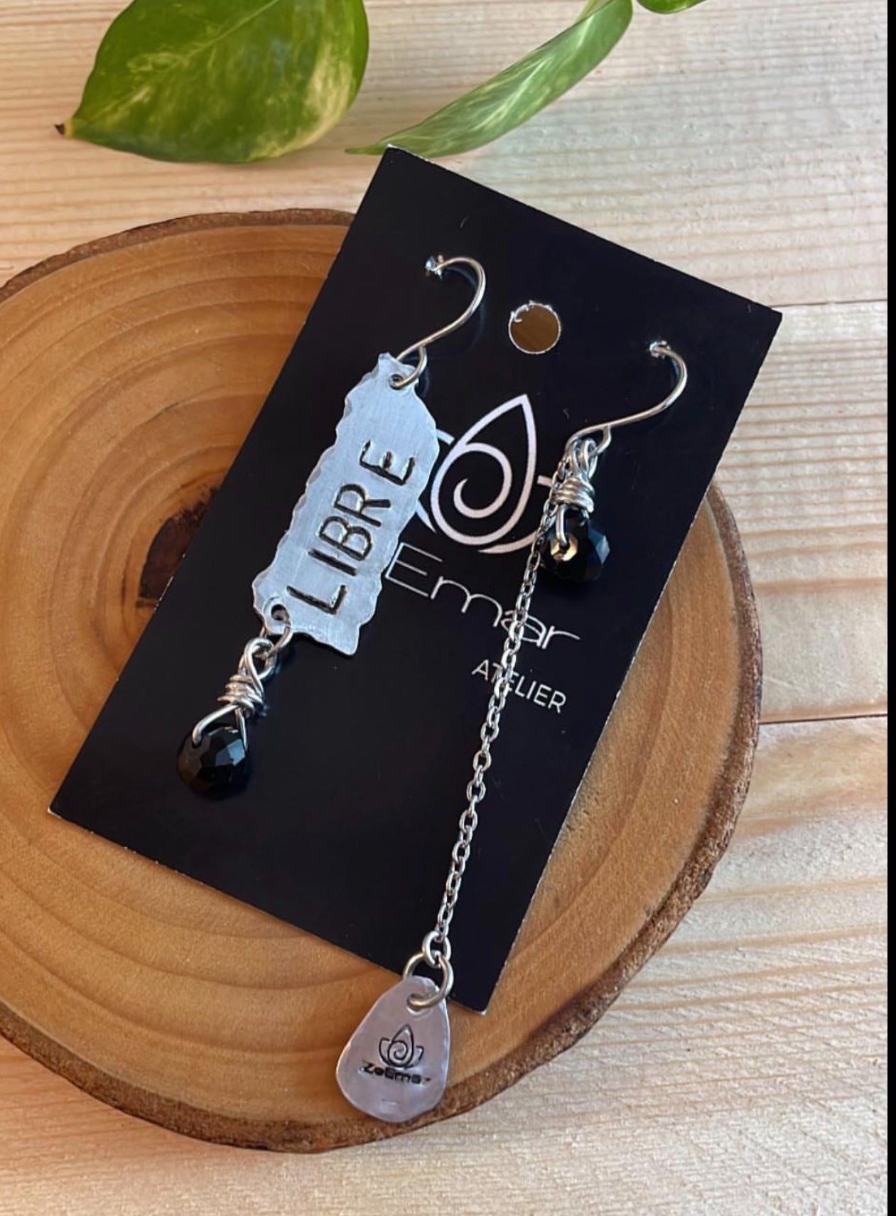 PR Libre. Aretes