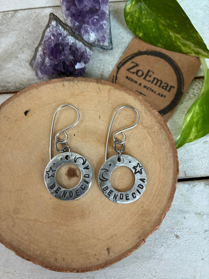 BENDECIDA earrings